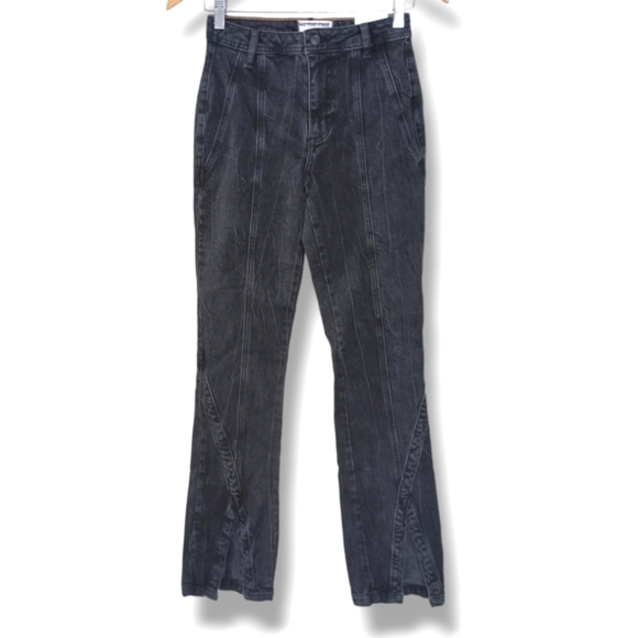 NWT Free People We The Free CRVY Mona Flare Jeans in Black Wash ✨ Size 35/20W - Picture 3 of 7